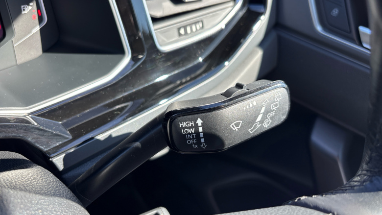 Volkswagen Polo 1.0 TSI R-Line 5dr Petrol Hatchback